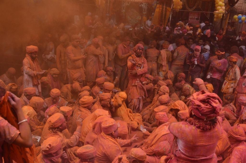 Barsana Laddu Holi